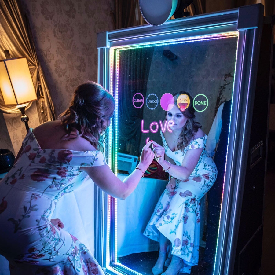 Sussex DJ Company mirror setup